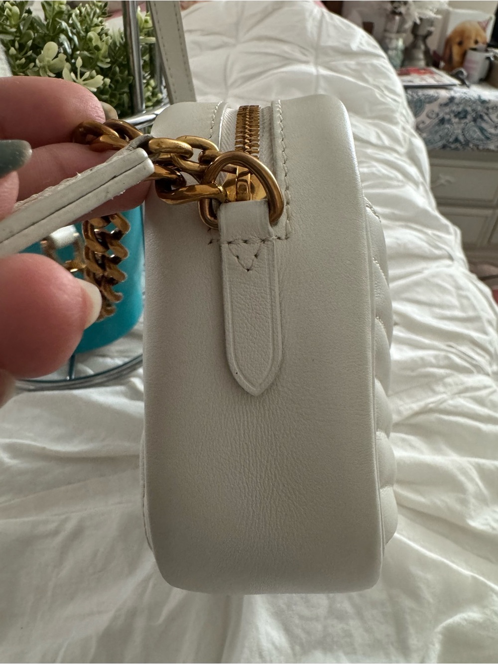 Louis Vuitton LV Wave White Quilted Crossbody with Gold LV Accent - Picture 10 of 11